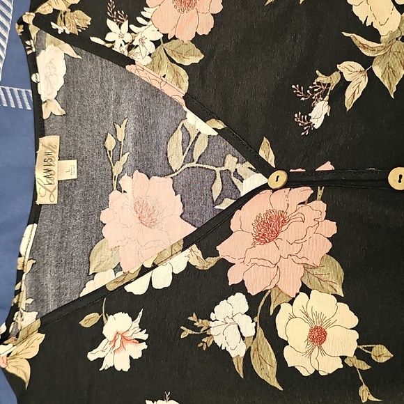 Lavish Black and Pink Floral Blouse - Picture 5 of 7